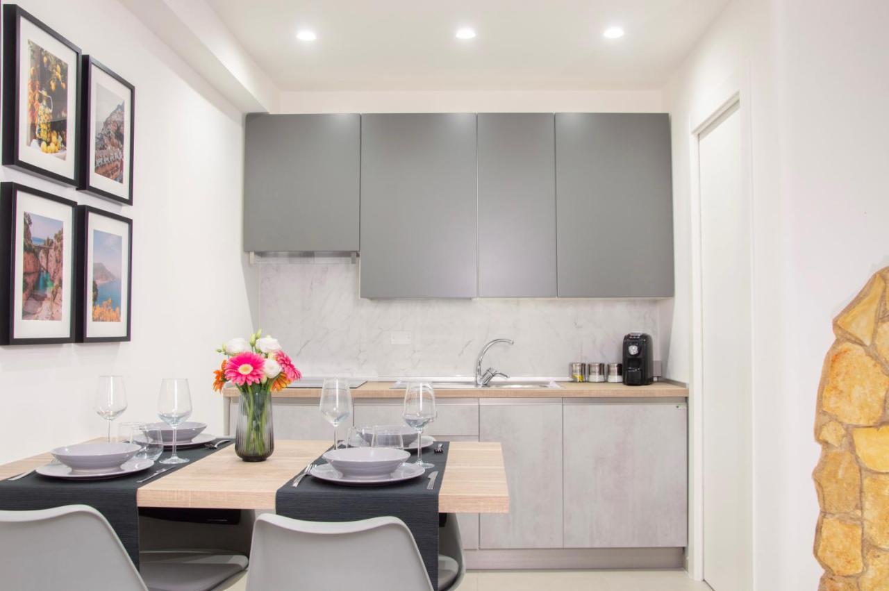 Luxury House Dogana 37 Διαμέρισμα Σαλέρνο Εξωτερικό φωτογραφία